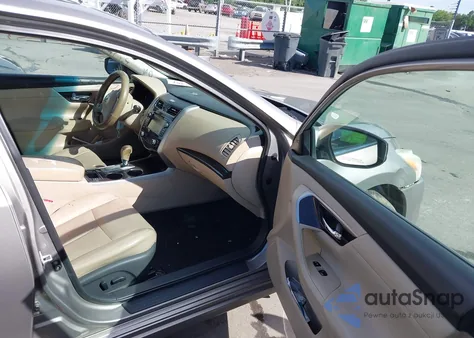 2015 Nissan Altima 2.5 Sl z USA, uszkodzony, nr VIN 1N4AL3AP5FC252316